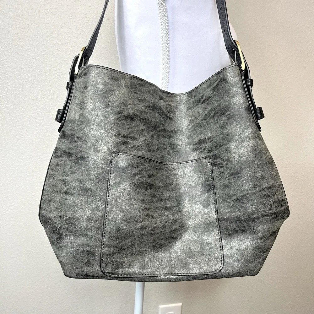 Joy Susan Classic‎ Hobo Vegan Leather Handbag Metallic Platinum Slouchy Grunge